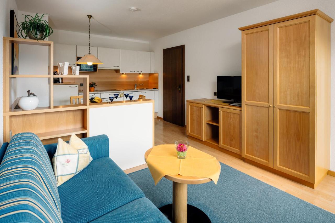 Haus Anemone Apartment แซร์เฟาส์ ภายนอก รูปภาพ